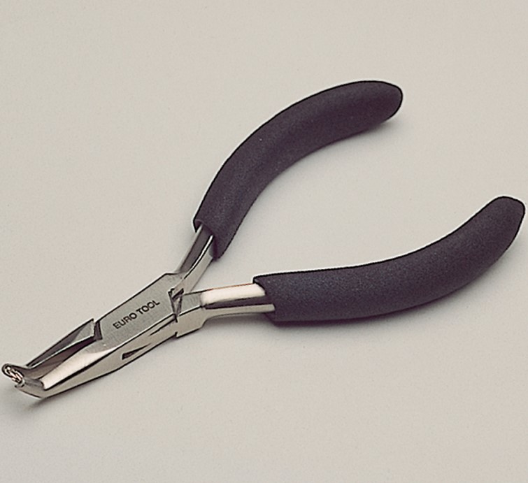 Jump Ring Closing Pliers with Groove